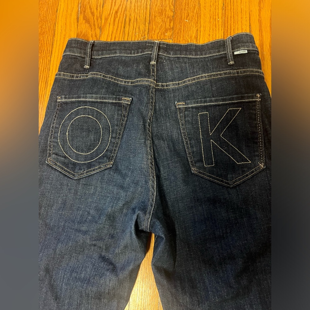 MOTHER The Hustler “OK” pockets, dark wash, flare jeans, size 31